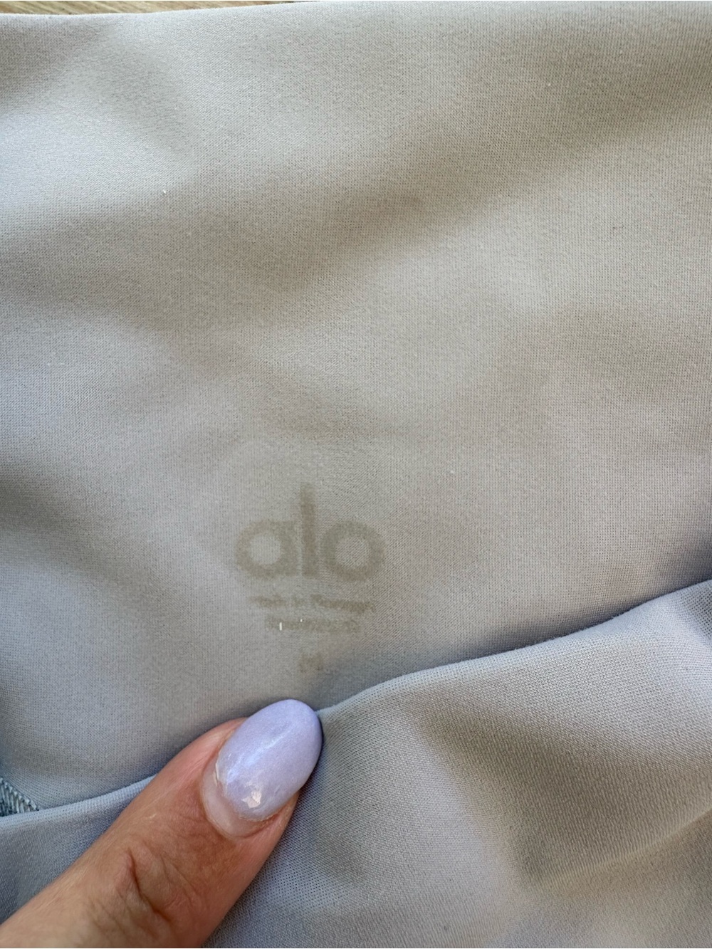 ALO ripped Yoga Light Gray Leggings with Subtle Logo - Picture 7 of 7